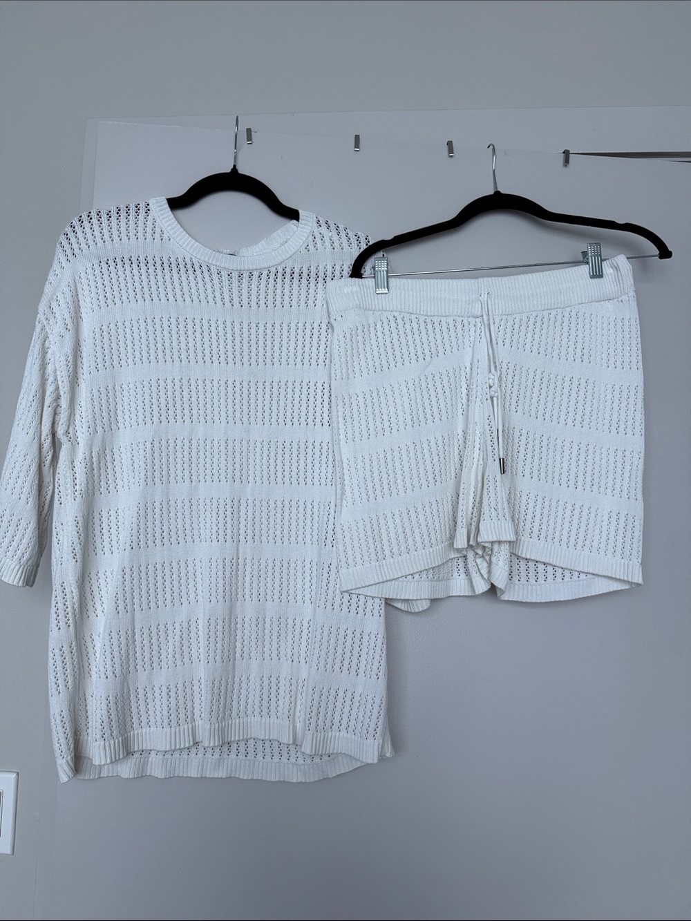 Women’s Cream Open-Knit Sweater & Shorts Set